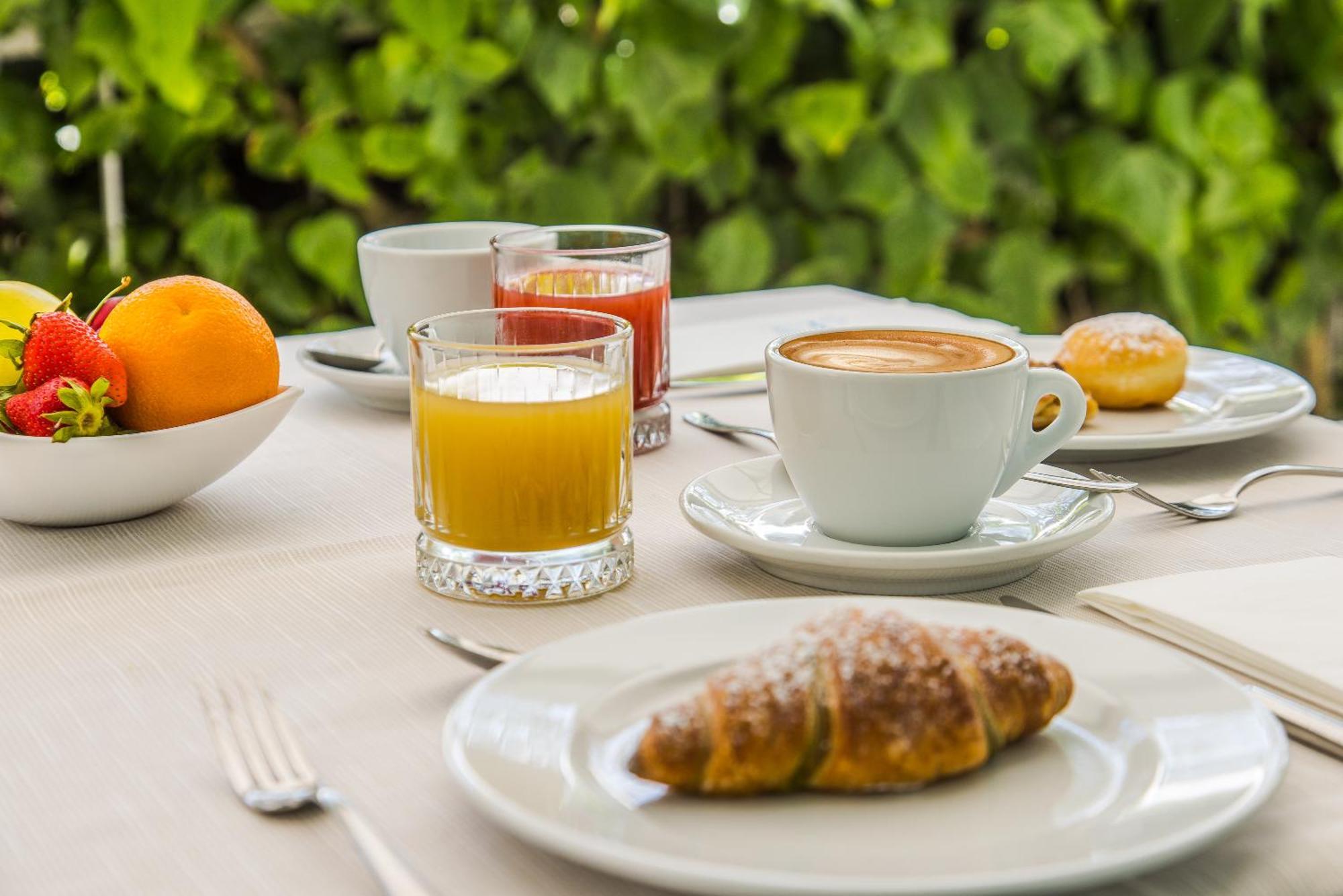Hotel Stacchini تْشيزيناتيكو المظهر الخارجي الصورة