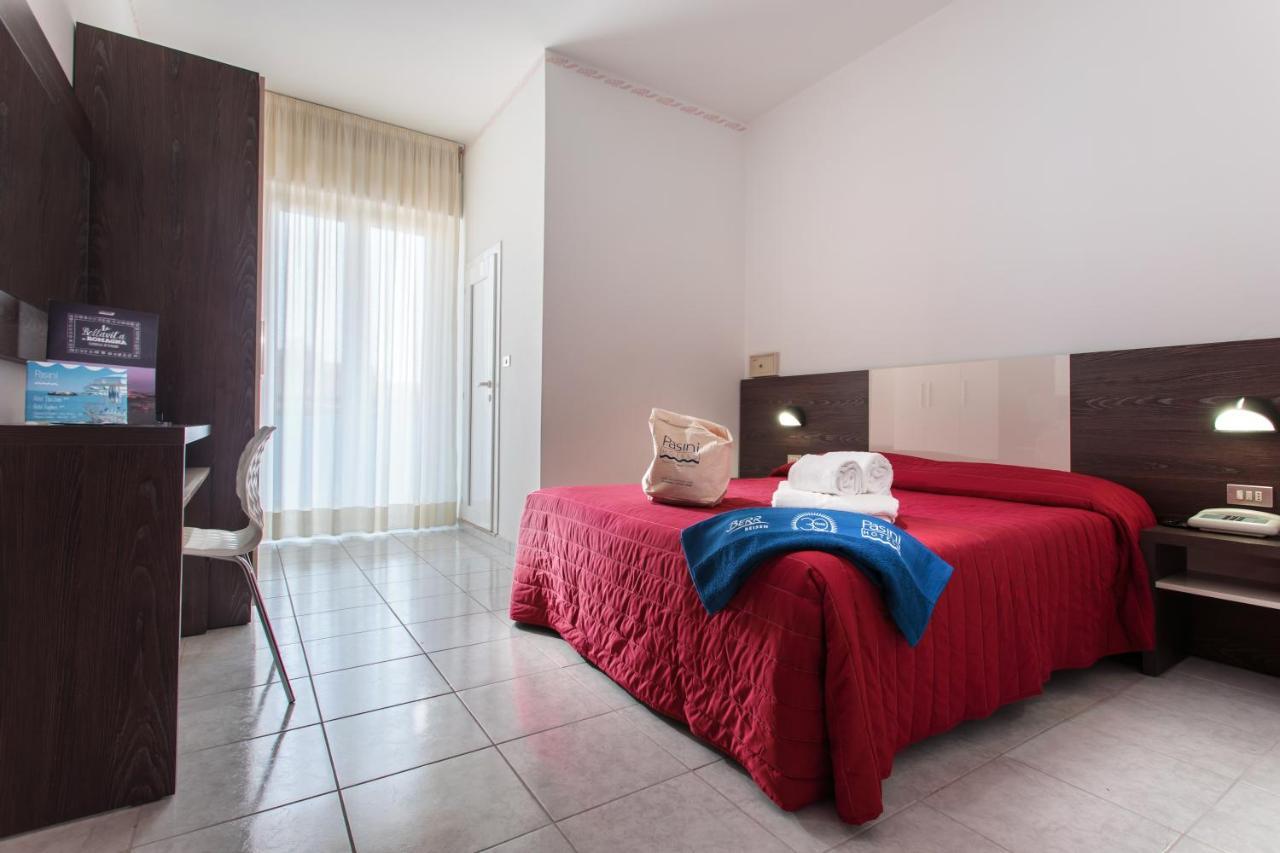 Hotel Stacchini تْشيزيناتيكو المظهر الخارجي الصورة